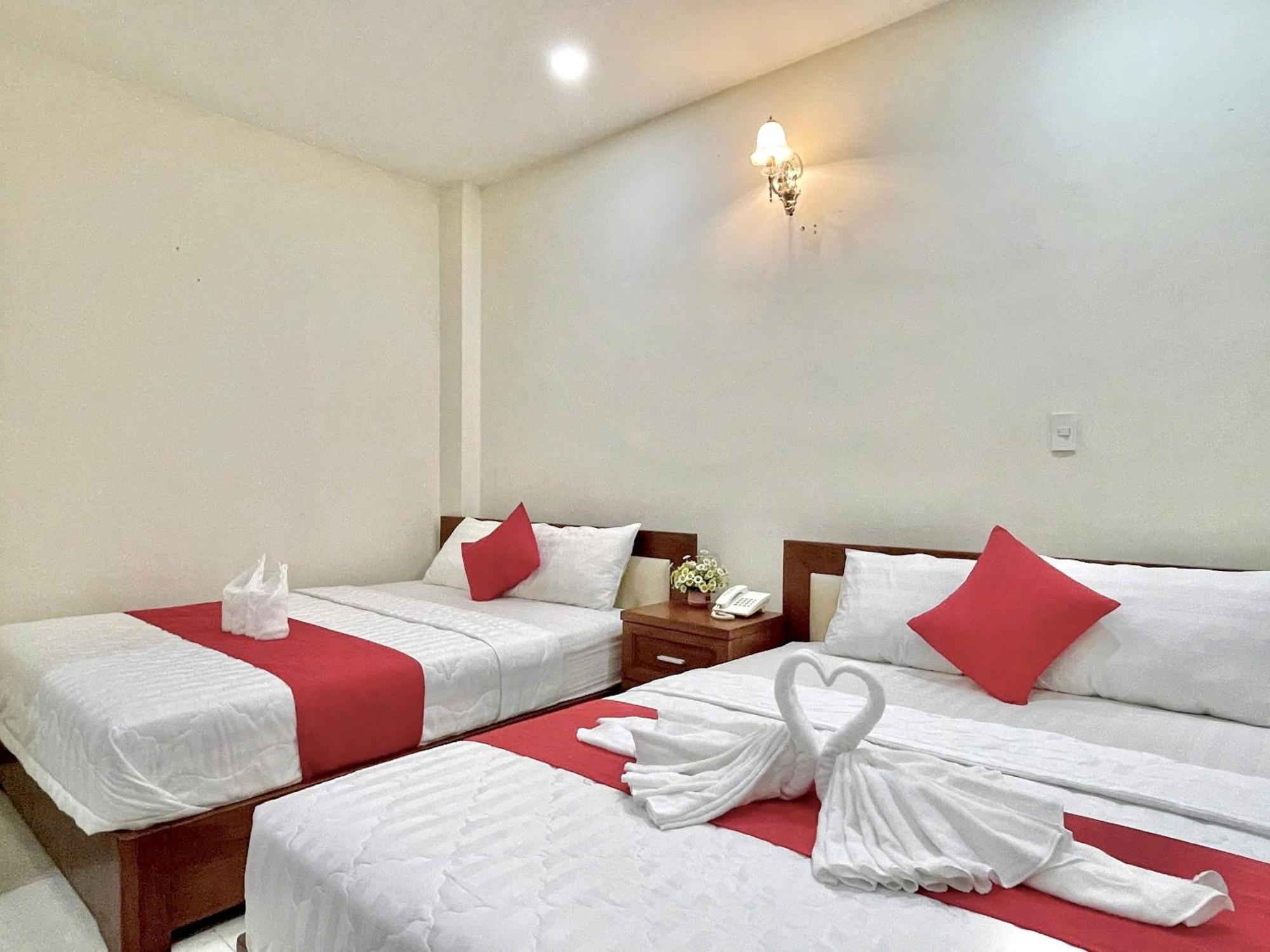 Nhu Y Hotel Bandar Ho Chi Minh Luaran gambar
