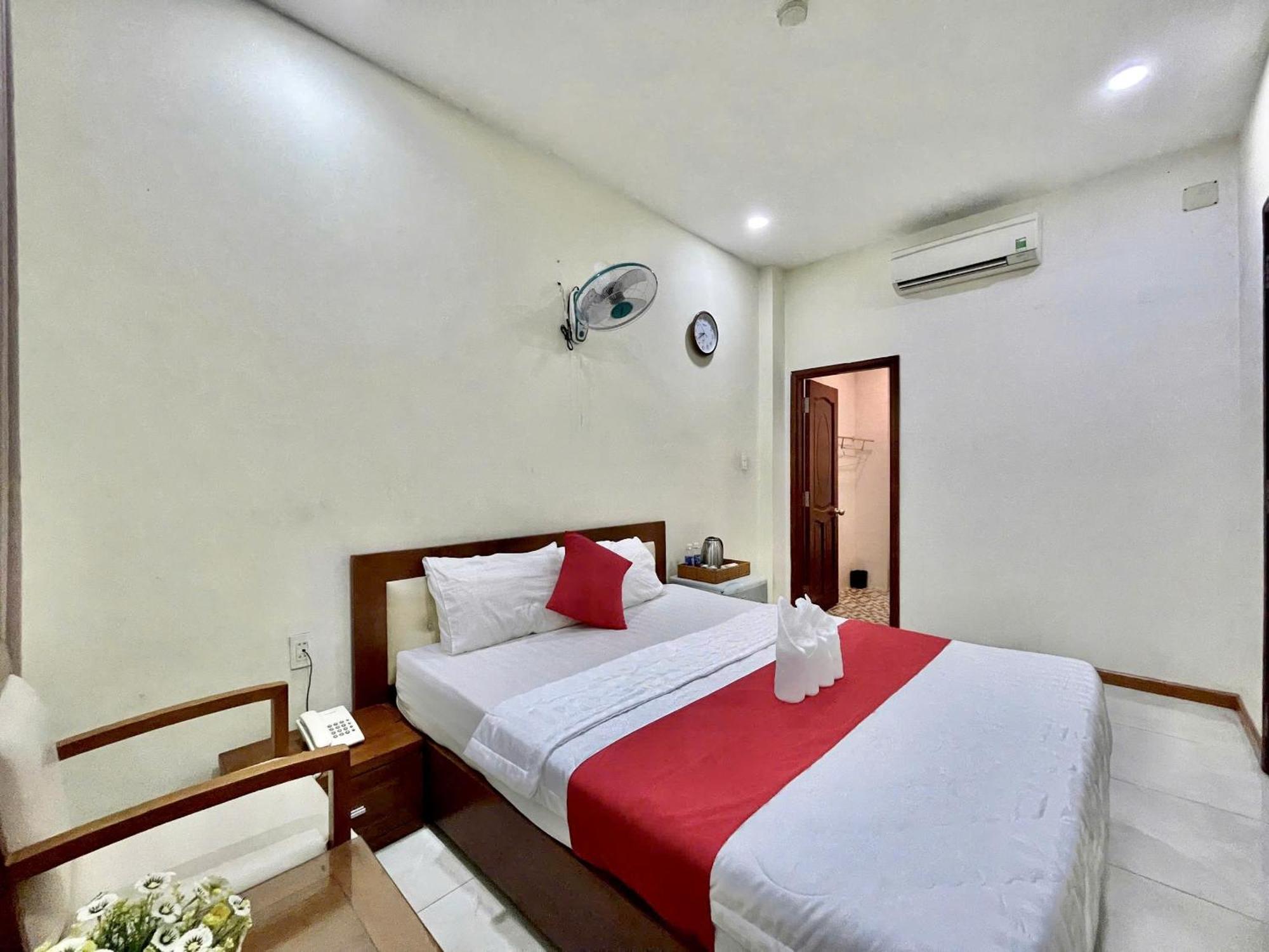 Nhu Y Hotel Bandar Ho Chi Minh Luaran gambar