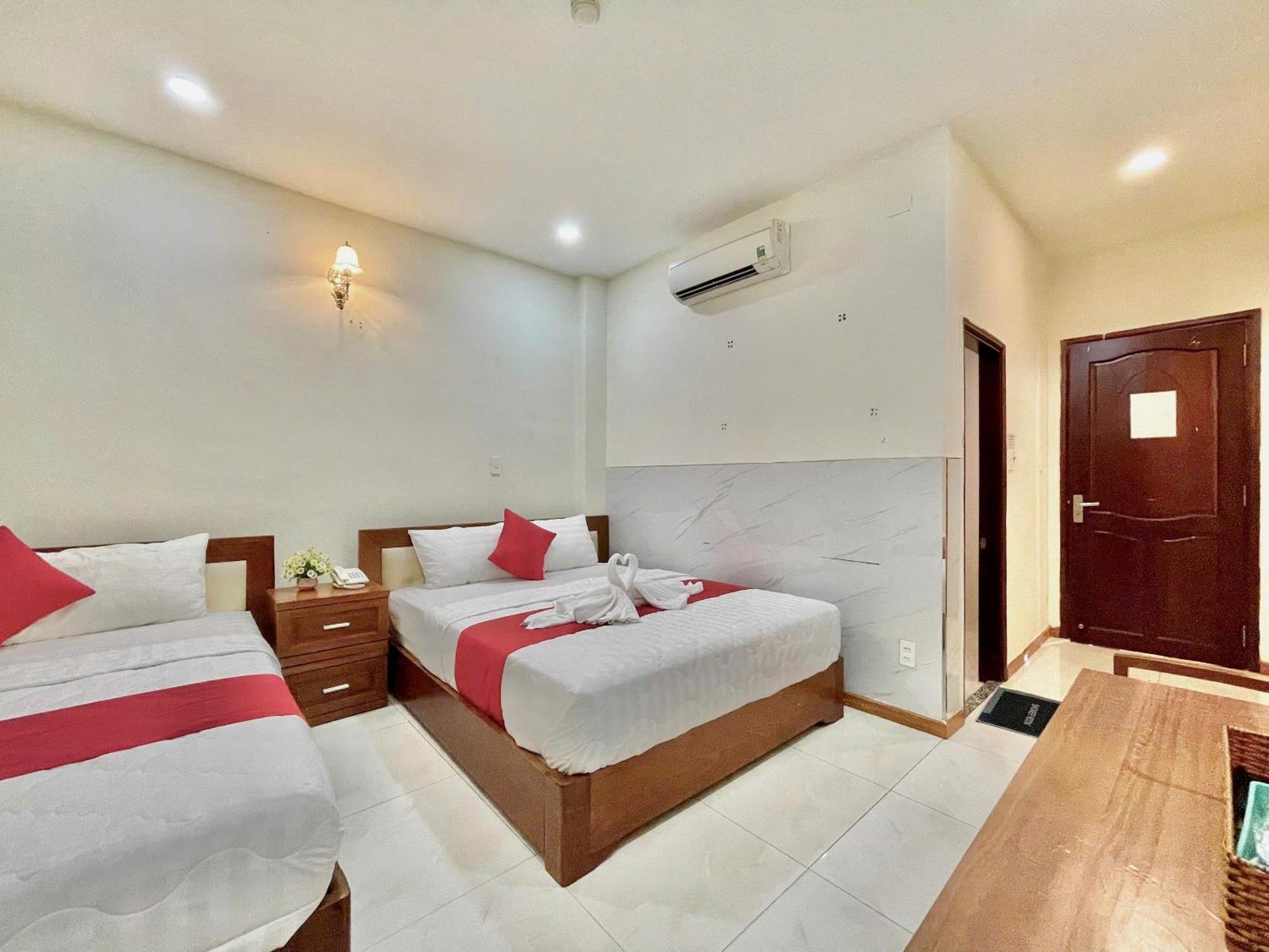 Nhu Y Hotel Bandar Ho Chi Minh Luaran gambar