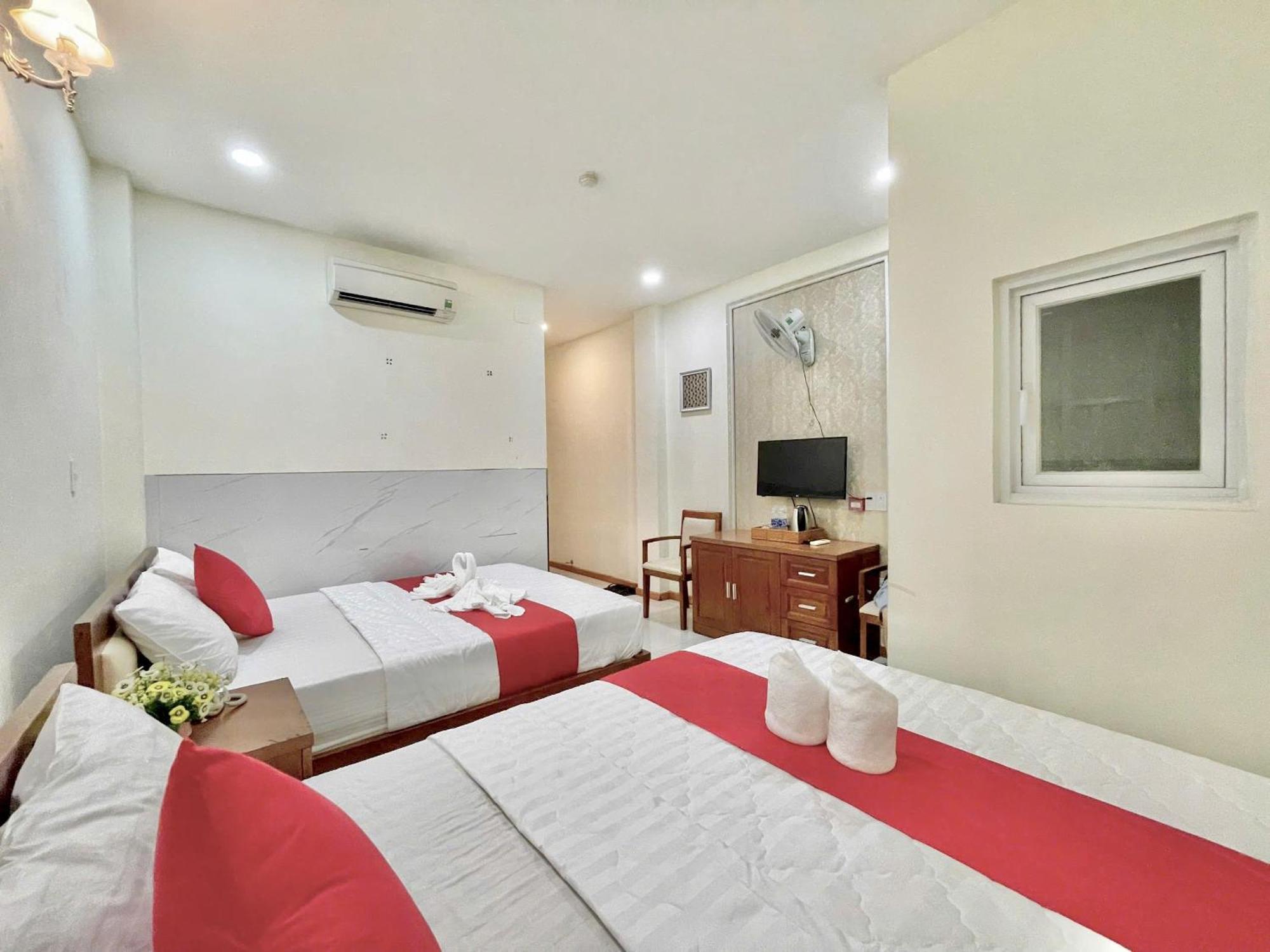 Nhu Y Hotel Bandar Ho Chi Minh Luaran gambar